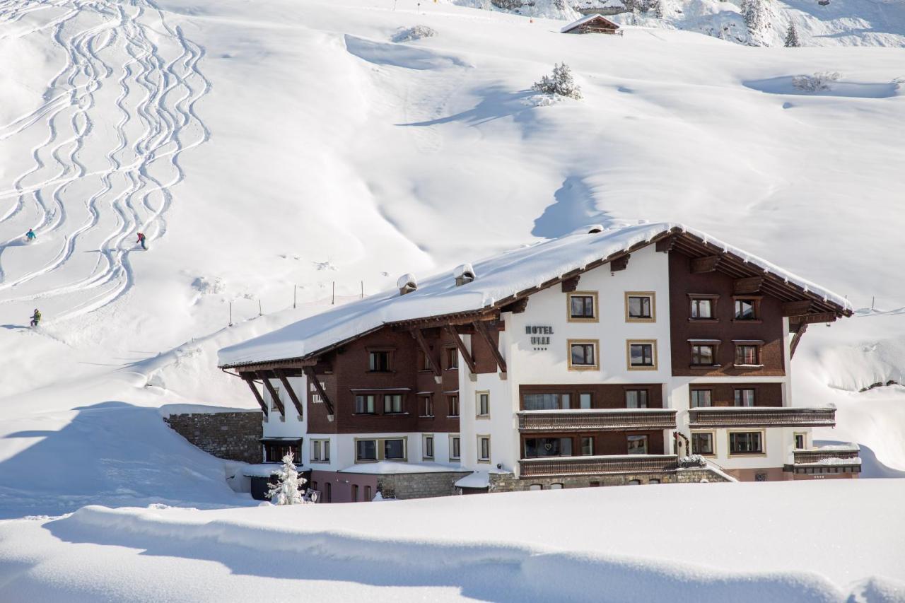Hotel Ulli Zürs Exteriör bild