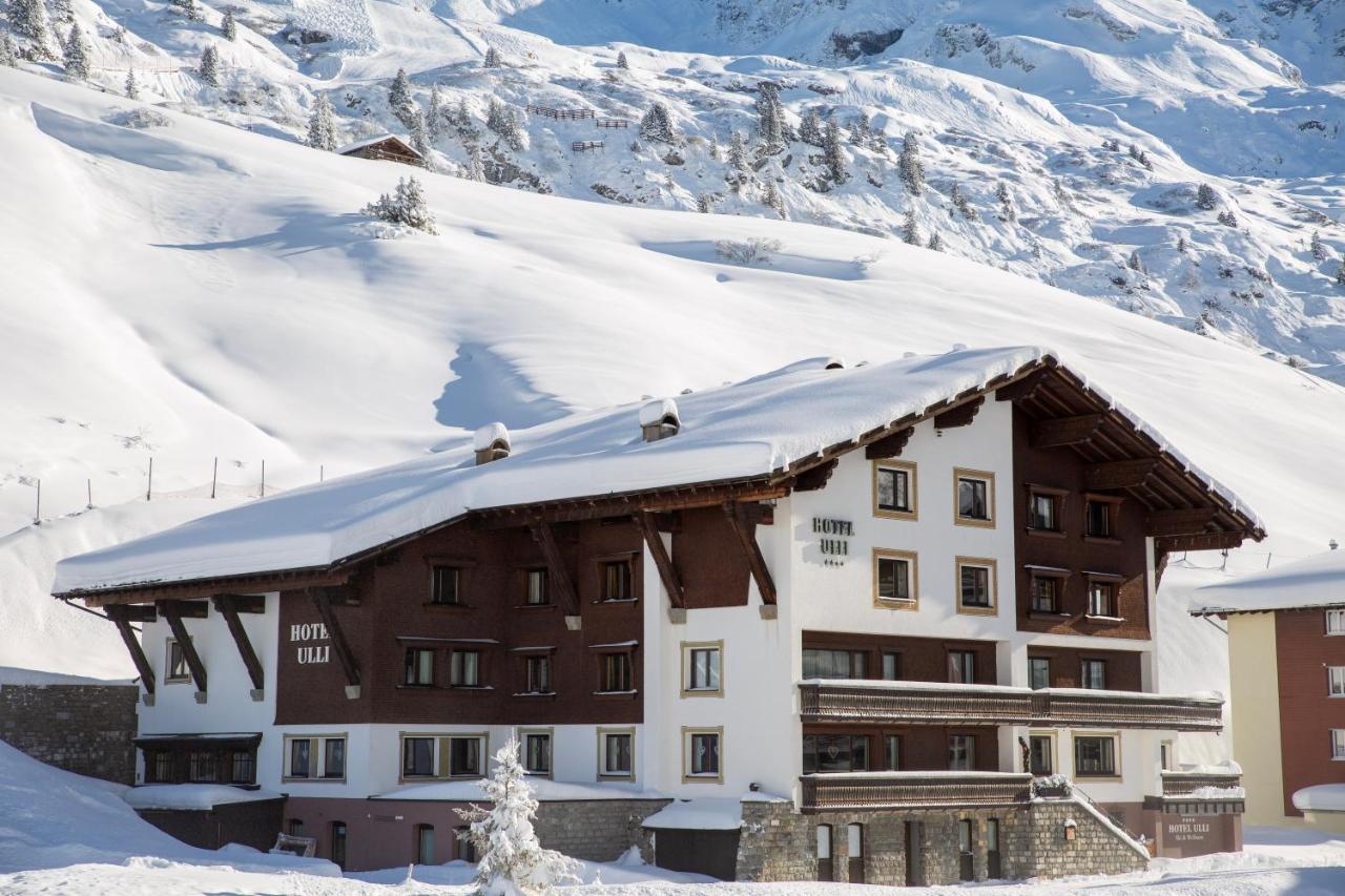 Hotel Ulli Zürs Exteriör bild