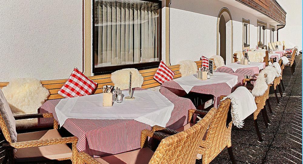 Hotel Ulli Zürs Exteriör bild