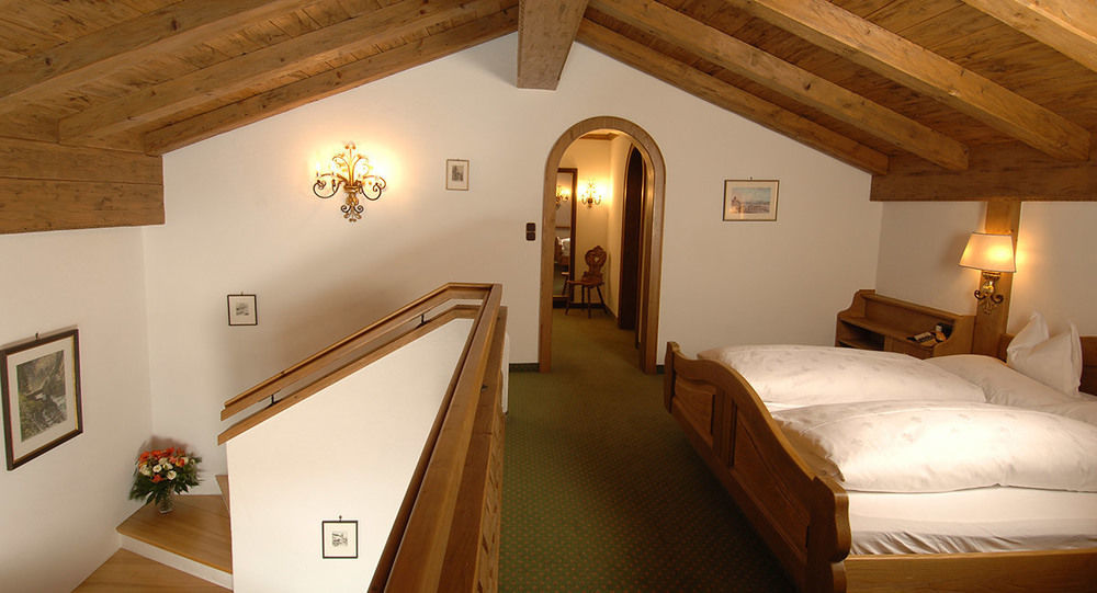 Hotel Ulli Zürs Exteriör bild